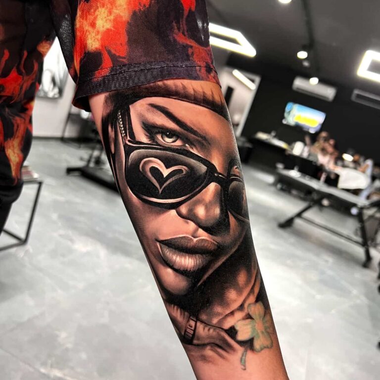 BRANDON CAMACHO tatuaje