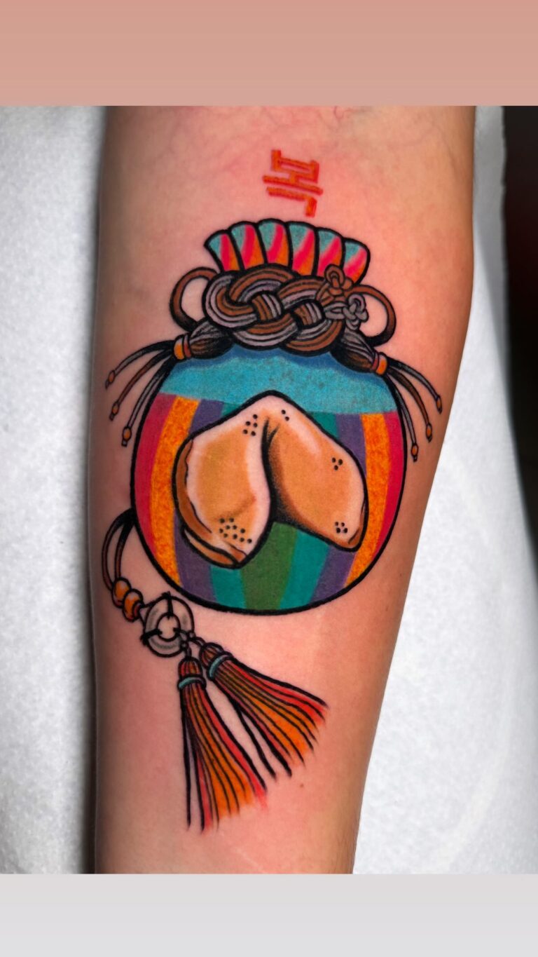 MIREIA MATEOS TATTOO tatuaje
