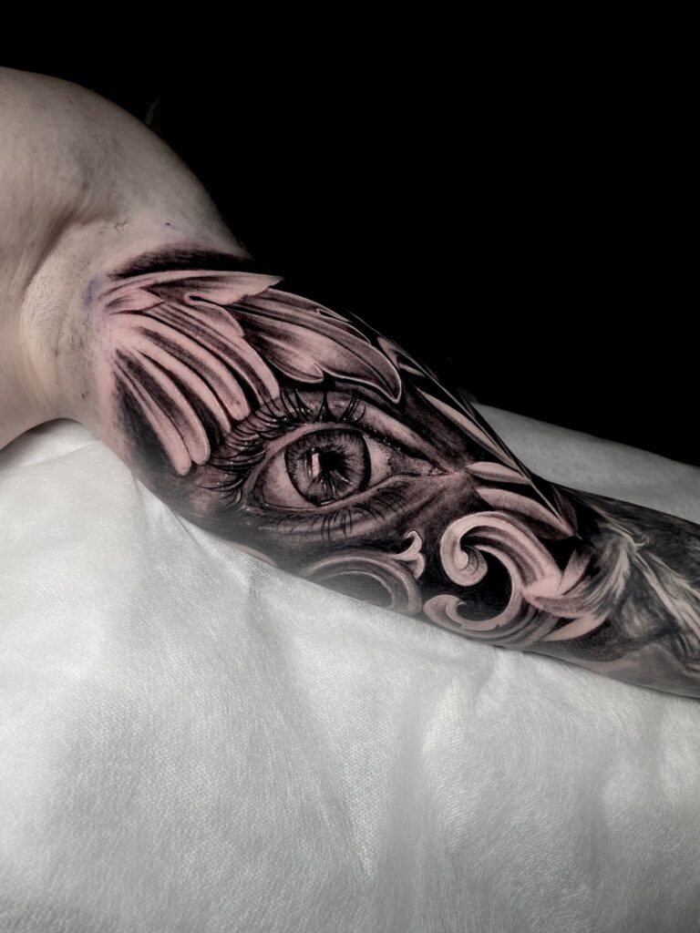 SANDRA TAVIRA tatuaje
