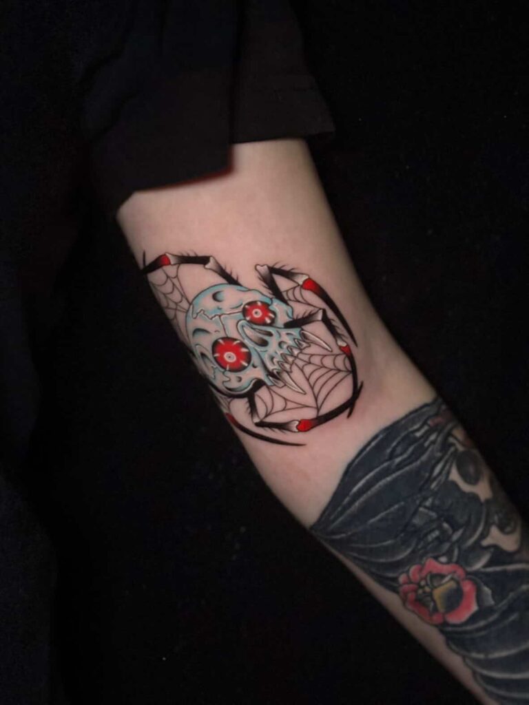 MREM-TATTOO tatuaje